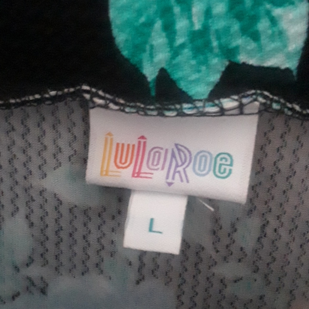 Lularoe - Picture 2 of 2